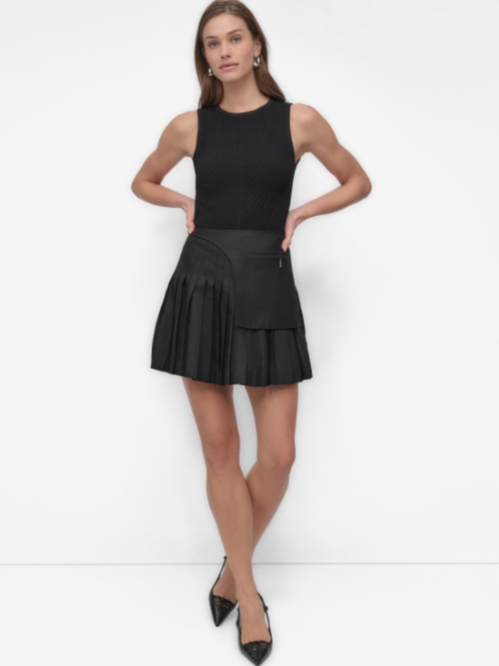 DKNY Women's Asymmetric Front-Panel Pleated Mini Skirt/Black Size 16 NWT